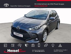 Grau Gebraucht 2022 Mazda 2 Limousine | 19.290 € (Fairer Preis)