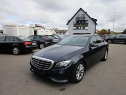 Cavansitblau Gebraucht 2019 Mercedes E220 Limousine | 26.990 € (Superpreis)