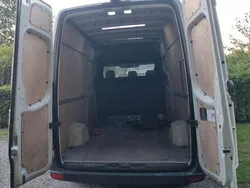 Weiß Gebraucht 2010 VW Crafter Van | 11.000 € (Etwas zu teuer)