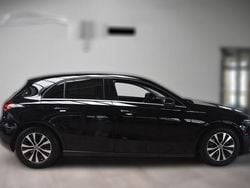 Schwarz Gebraucht 2023 Mercedes A200 | 26.970 € (Guter Preis)