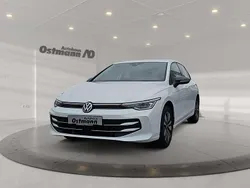 Weiß Gebraucht 2024 VW Golf VIII Goal Limousine | 30.948 € (Fairer Preis)
