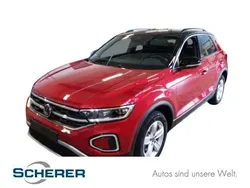 Kings redmetallic/schwarz (metallic) Gebraucht 2024 VW T-Roc IQ Drive SUV | 28.490 € (Fairer Preis)