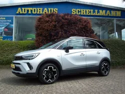Grau Gebraucht 2024 Opel Crossland Ultimate SUV | 23.370 € (Fairer Preis)