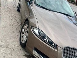Andere farben Gebraucht 2015 Jaguar XF Limousine | 7.500 €