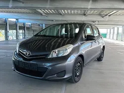 Andere farben Gebraucht 2012 Toyota Yaris Kleinwagen | 4.990 € (Fairer Preis)