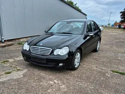 Schwarz Gebraucht 2006 Mercedes C180 Limousine | 4.200 € (Fairer Preis)