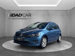 Blau Gebraucht 2016 VW Golf Sportsvan Comfortline Van / Kleinbus | 10.900 € (Fairer Preis)