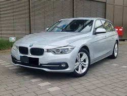 Silber Gebraucht 2015 BMW 318 Sport Line Kombi | 9.900 € (Fairer Preis)