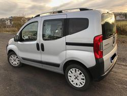 Grau Gebraucht 2010 Citroën Nemo Van / Kleinbus | 3.200 € (Fairer Preis)