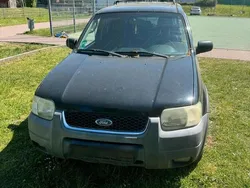 Schwarz Gebraucht 2003 Ford Maverick SUV | 2.600 € (Guter Preis)