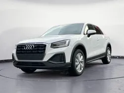 Weiß Gebraucht 2024 Audi Q2 Ambiente SUV | 26.900 € (Guter Preis)