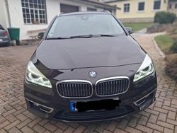 Braun Gebraucht 2014 BMW 218 Luxury Line Kombi | 11.500 € (Teuer)