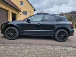 Schwarz Gebraucht 2018 Porsche Macan SUV | 38.990 € (Guter Preis)