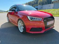 Rot Gebraucht 2015 Audi S1 Kleinwagen | 28.200 €