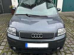 Grau Gebraucht 2005 Audi A2 S-Line Kleinwagen | 5.800 € (Etwas zu teuer)