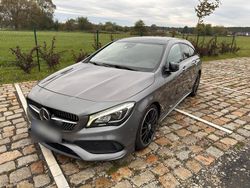 Grau Gebraucht 2017 Mercedes 220 AMG line Kombi | 23.199 €