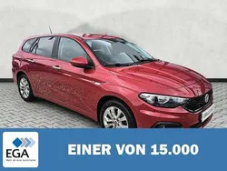 Rot metallic Gebraucht 2020 Fiat Tipo Pop Kombi | 12.110 € (Guter Preis)