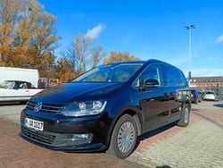 Schwarz Gebraucht 2015 VW Sharan Highline Van / Kleinbus | 10.100 € (Guter Preis)