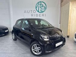 Schwarz Gebraucht 2022 Smart ForFour Electric Drive Kleinwagen | 9.999 € (Fairer Preis)