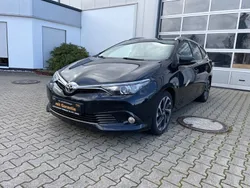 Schwarz Gebraucht 2016 Toyota Auris Touring Sports Design Kombi | 8.090 € (Fairer Preis)