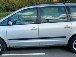 Silber Gebraucht 2003 Seat Alhambra Van / Kleinbus | 2.100 € (Guter Preis)