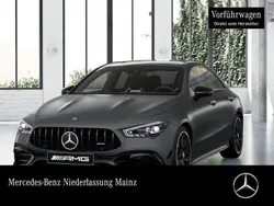 Grau Gebraucht 2024 Mercedes CLA45 AMG AMG Limousine | 75.890 €