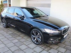 Onyxblack Gebraucht 2025 Volvo V60 Core Kombi | 34.450 € (Superpreis)