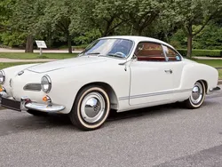 Creméweiß Gebraucht 1960 VW Karmann Ghia Karmann Coupé | 45.000 €