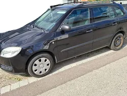 Schwarz Gebraucht 2009 Skoda Fabia Classic Kombi | 1.350 € (Guter Preis)