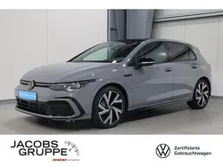 Mondstein grau Gebraucht 2023 VW Golf VIII R-line Limousine | 29.970 € (Guter Preis)