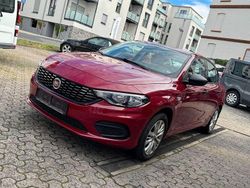 Rot Gebraucht 2016 Fiat Tipo Pop Limousine | 6.999 € (Fairer Preis)