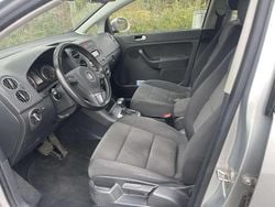 Silber Gebraucht 2011 VW Golf Plus Cross Comfortline Van / Kleinbus | 4.990 € (Guter Preis)
