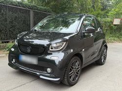 Schwarz Gebraucht 2017 Smart ForTwo Cabrio Cabrio | 18.000 € (Fairer Preis)