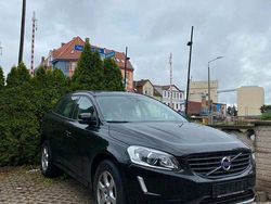 Schwarz Gebraucht 2016 Volvo XC60 Kinetic SUV | 13.000 € (Superpreis)
