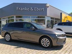 Grau Gebraucht 2023 Opel Astra Business Elegance Kombi | 22.890 € (Etwas zu teuer)