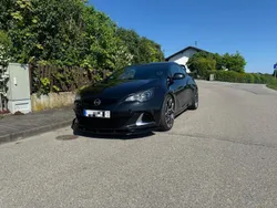 Schwarz Gebraucht 2012 Opel Astra OPC Coupé | 15.990 €
