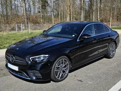 Schwarz Gebraucht 2021 Mercedes E220 AMG Limousine | 41.990 € (Fairer Preis)