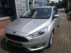 Silber Gebraucht 2016 Ford Focus Trend Kombi | 10.900 € (Etwas zu teuer)