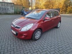 Rot Gebraucht 2011 Hyundai i20 Comfort Kleinwagen | 2.499 € (Guter Preis)