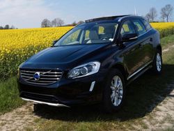 Schwarz Gebraucht 2014 Volvo XC60 Summum SUV | 13.500 € (Fairer Preis)