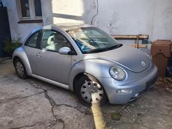 Grau Gebraucht 2002 VW Beetle Kleinwagen | 650 € (Superpreis)