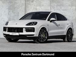 Weiss Gebraucht 2023 Porsche Cayenne SUV | 110.500 € (Teuer)