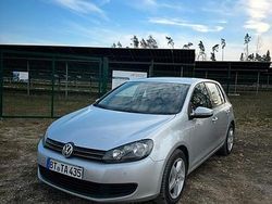 Silber Gebraucht 2010 VW Golf VI Kleinwagen | 3.350 € (Fairer Preis)