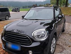 Schwarz Gebraucht 2018 Mini Cooper D Countryman SUV | 16.400 €