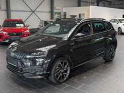 Schwarz Gebraucht 2021 Skoda Karoq SportLine SUV | 27.900 € (Etwas zu teuer)
