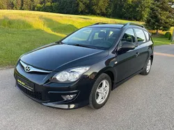 Schwarz Gebraucht 2011 Hyundai i30 Edition Kombi | 3.999 € (Fairer Preis)