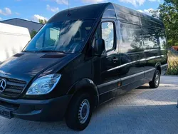 Schwarz Gebraucht 2025 Mercedes Sprinter Van | 7.200 €