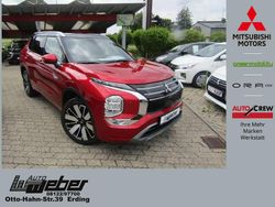 Dynamikrot Neu 2025 Mitsubishi Outlander P-HEV Top SUV | 56.990 € (Teuer)