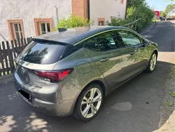 Grau Gebraucht 2016 Opel Astra Dynamic Limousine | 9.000 € (Fairer Preis)