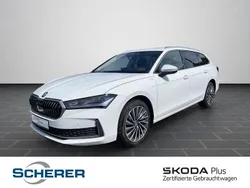Weiß Gebraucht 2024 Skoda Superb LAURIN & KLEMENT Limousine | 43.900 €